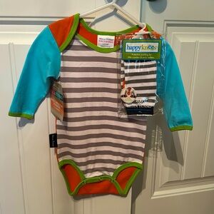 Bella Tunno 6-12 month onesie and crawler knee pads brand new with tags